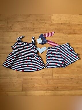 NWT Girls Size 5 Patriotic Stars & Stripes Outfit - Smocked Top & Shorts